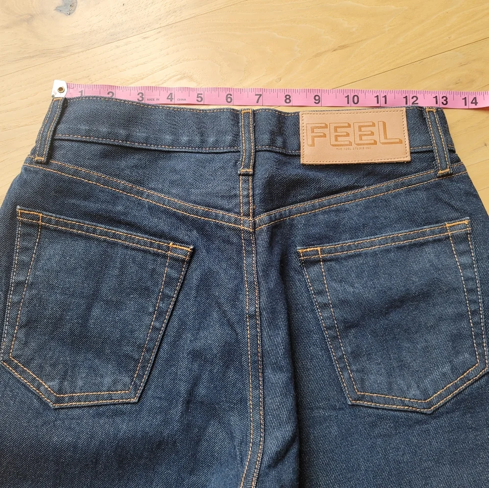 NWOT FEEL Studio Premium Selvedge Indigo Jeans - Picture 12 of 16